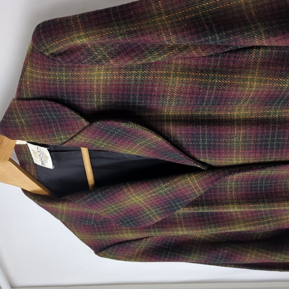 BENTLEY Women's Burgundy Gold Check Plaid Wool Blend Blazer - Picture 2 of 5